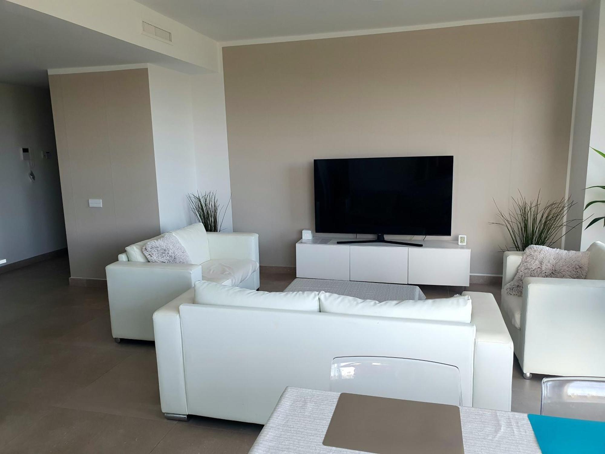 Luxury Beachfront Apartment With Pool, Sauna, Fitness And Gym In Province Malaga, Andalusia 米哈斯 外观 照片